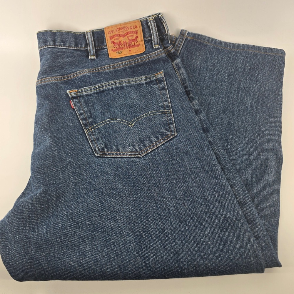 Levi's 550 Relaxed Fit Jeans Men 44x29 Blue Medium Wash Tapered Leg Denim